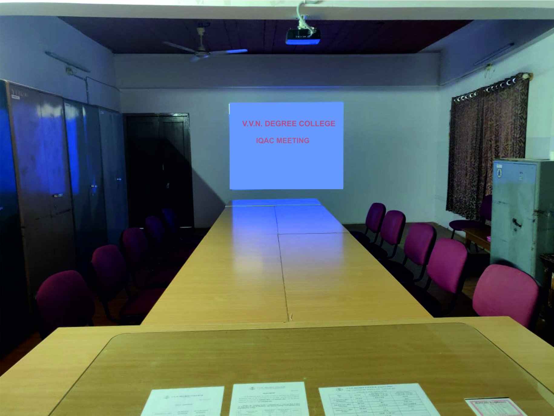 Meeting-Room